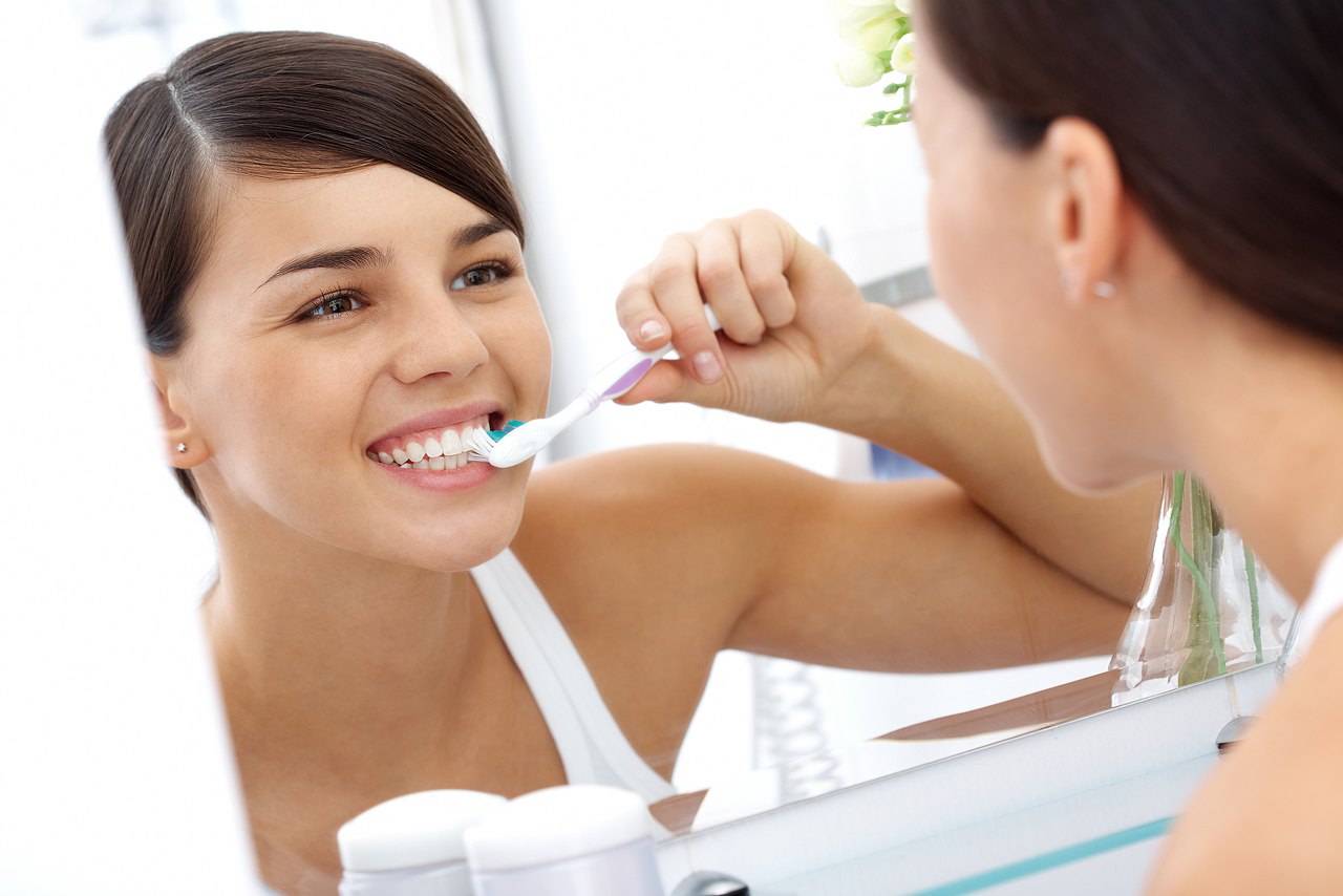 Как проводить гигиену рта - советы стоматолога